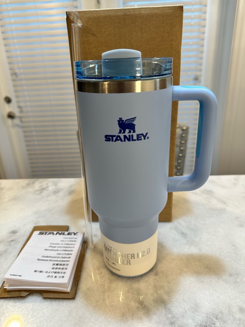 Stanley Sky Blue Quencher H2.0 Cool Serene Brushstrokes 40oz Tumbler